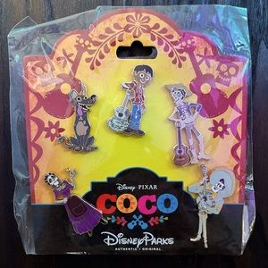 Disney Pixar Coco enamel pin trading set
